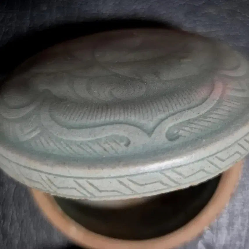 [BUNJANG] Goryeo Celadon Lotus Embossed Lid / 고려청자 연꽃인화문 합