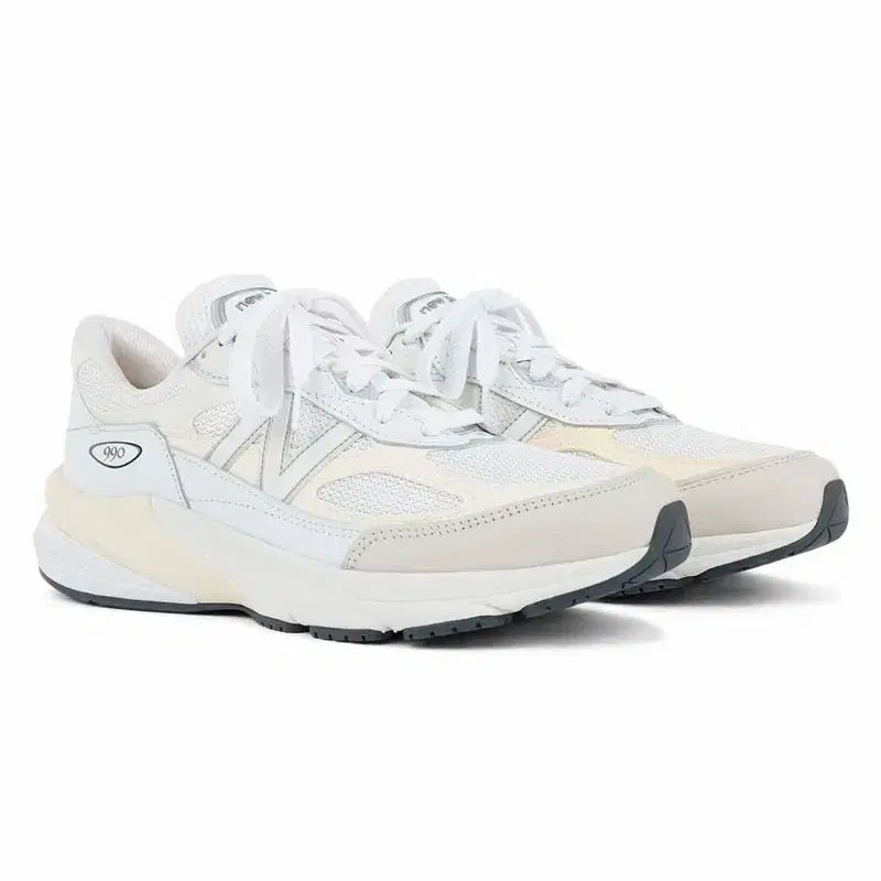 [BUNJANG] New Balance 990v6 Sneakers / 뉴발란스 990v6 290