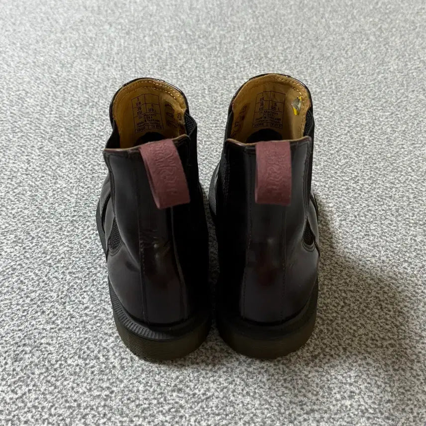 [BUNJANG] Dr. Martens Flora Chelsea Boots 220 / 닥터마틴 플로라 첼시부츠 220