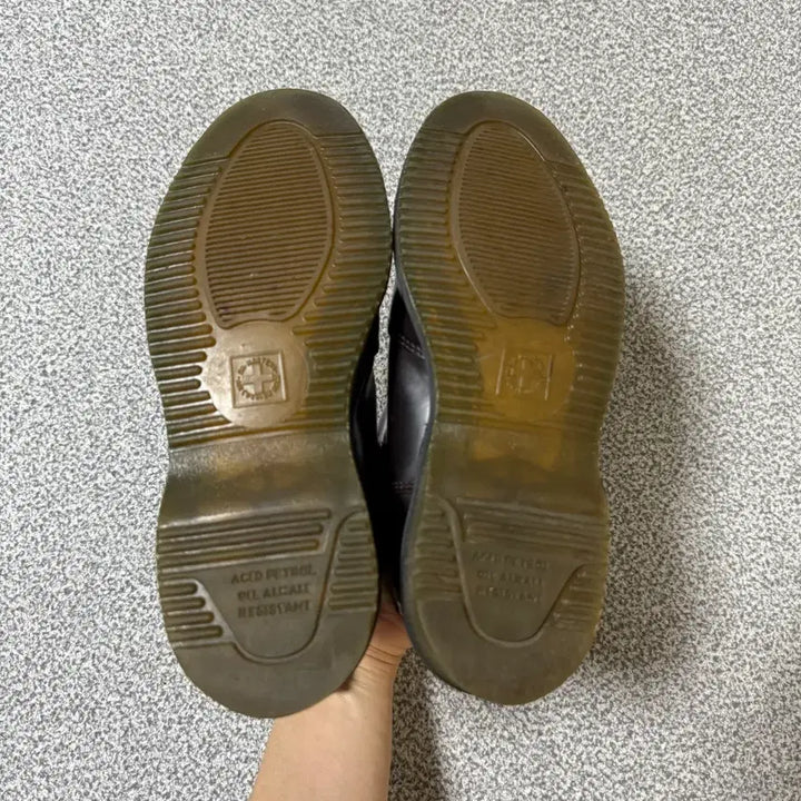 [BUNJANG] Dr. Martens Flora Chelsea Boots 220 / 닥터마틴 플로라 첼시부츠 220