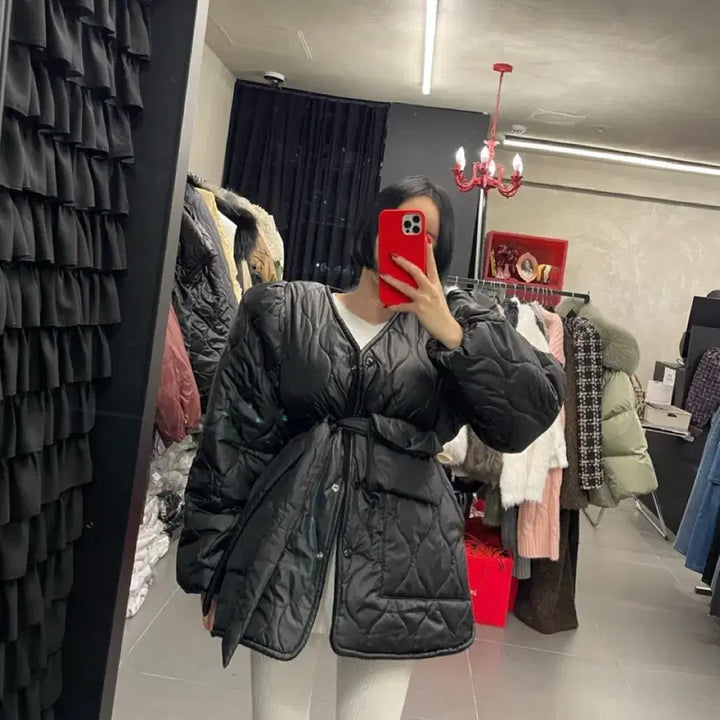 [BUNJANG] Jinbany Black Padded Jacket and Skirt Set / 진바니 제작: 다이아 가방패딩 + 스커트 세트판매