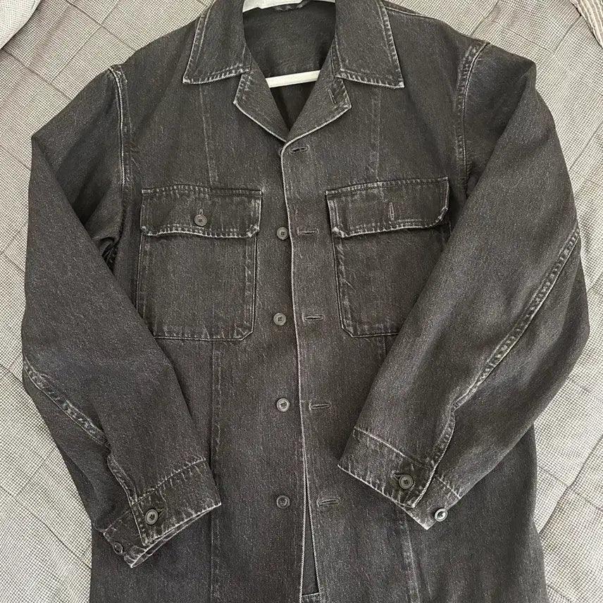 [BUNJANG] Uniqlo U Denim Shirt Jacket - L / 유니클로u 데님 셋업