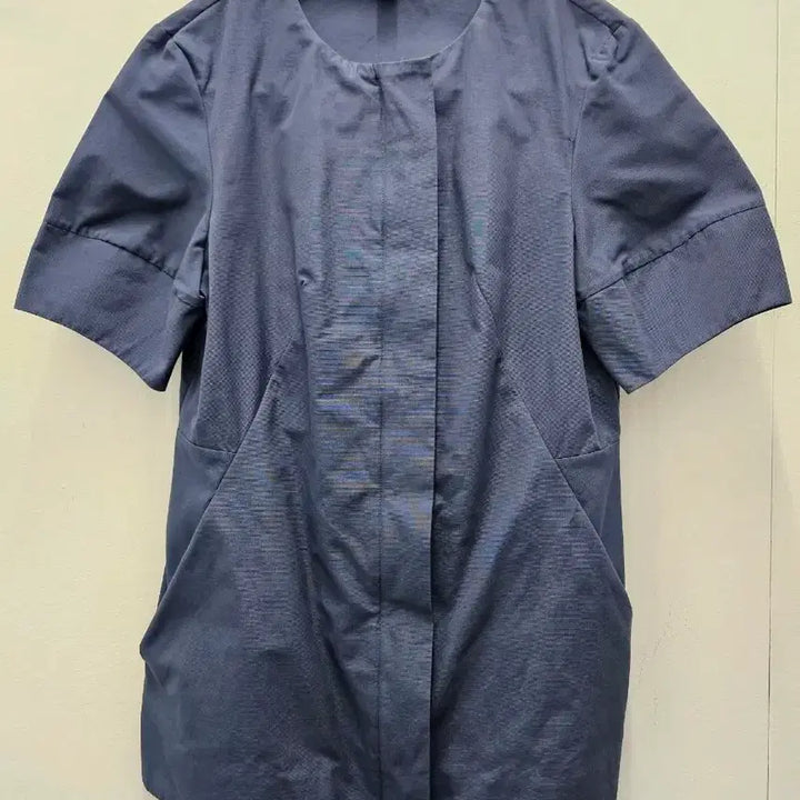 [SOLD OUT] COS 코스 네이비 반팔 지퍼 자켓