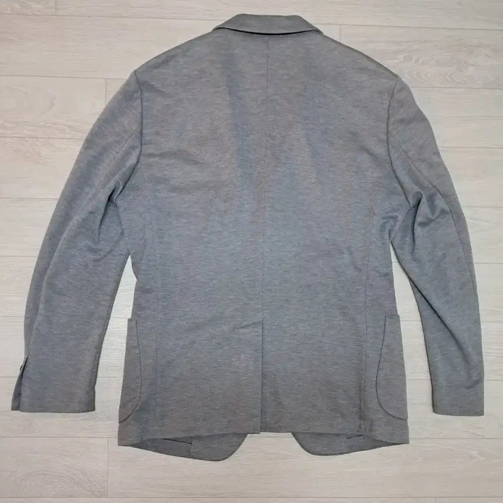 [SOLD OUT] 유니클로 회색 슬림핏 자켓