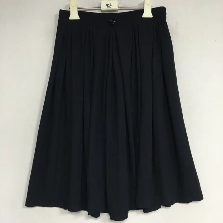 [BUNJANG] Hazzys Ladies Pleated Skirt Beige / 22 헤지스 레이디스 플리츠 밴딩 스커트 70