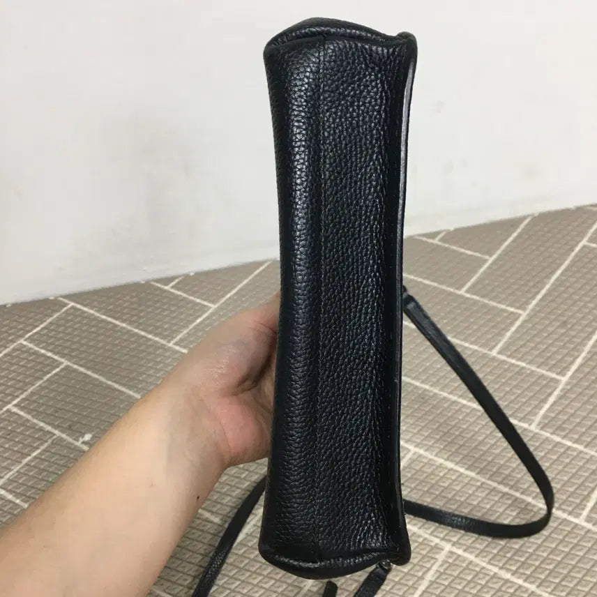 [BUNJANG] Hanseom Rouge &amp; Lounge Crossbody Bag / 한섬 루즈앤라운지 크로스백