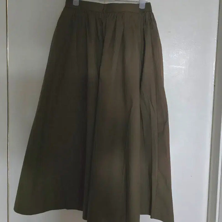 [BUNJANG] Uniqlo Brown Long Skirt / 유니클로 브라운 롱 스커트ㅡ새거 s
