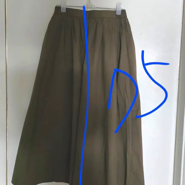 [BUNJANG] Uniqlo Brown Long Skirt / 유니클로 브라운 롱 스커트ㅡ새거 s