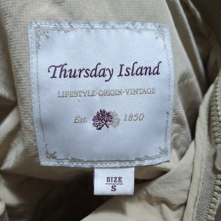 [SOLD OUT] 써스데이아일랜드 여성 롱야상점퍼 S 0226