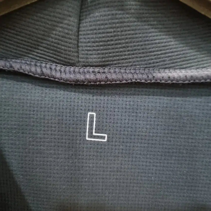[SOLD OUT] 검정색 후드티