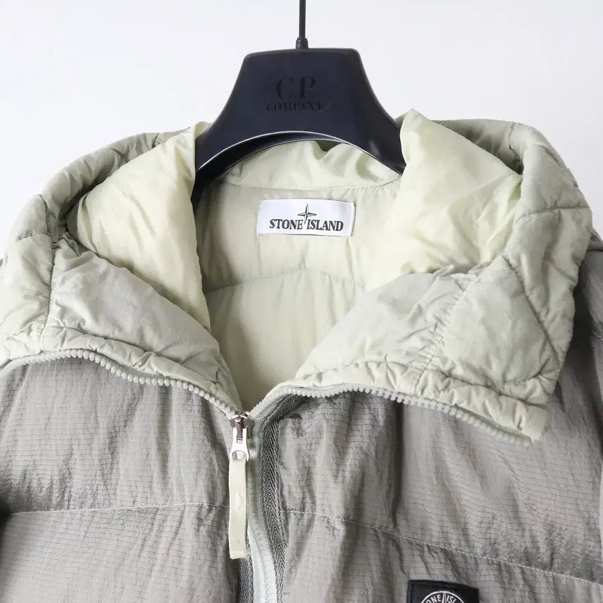 [BUNJANG] Stone Island Nylon Metal Hooded Puffer Silver Men&