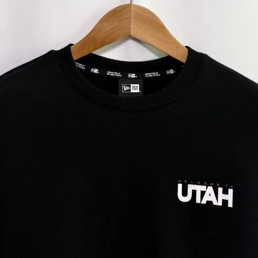 [SOLD OUT] 뉴에라 UTAH 오버핏 맨투맨 (100 / L)