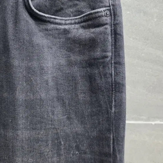 [BUNJANG] ALLSAINTS Dark Gray Washed Denim 28 / ALLSAINTS 올세인트, 다크그레이 (흑청)  워싱 데님 28