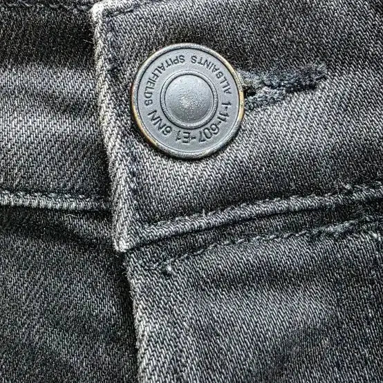 [BUNJANG] ALLSAINTS Dark Gray Washed Denim 28 / ALLSAINTS 올세인트, 다크그레이 (흑청)  워싱 데님 28