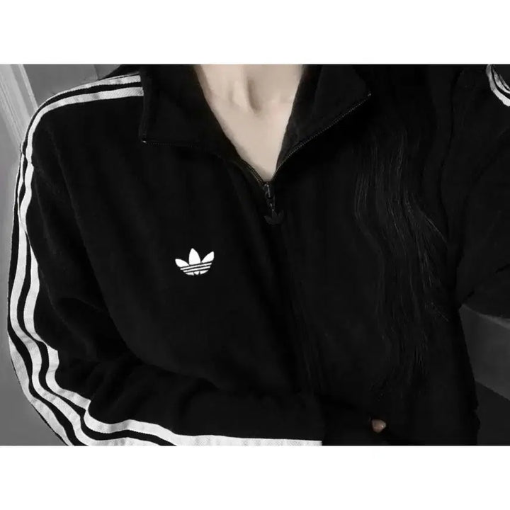 [BUNJANG] Adidas Boucle Black Track Jacket / 아디다스 부클 블랙 트랙자켓 집업 트랙탑