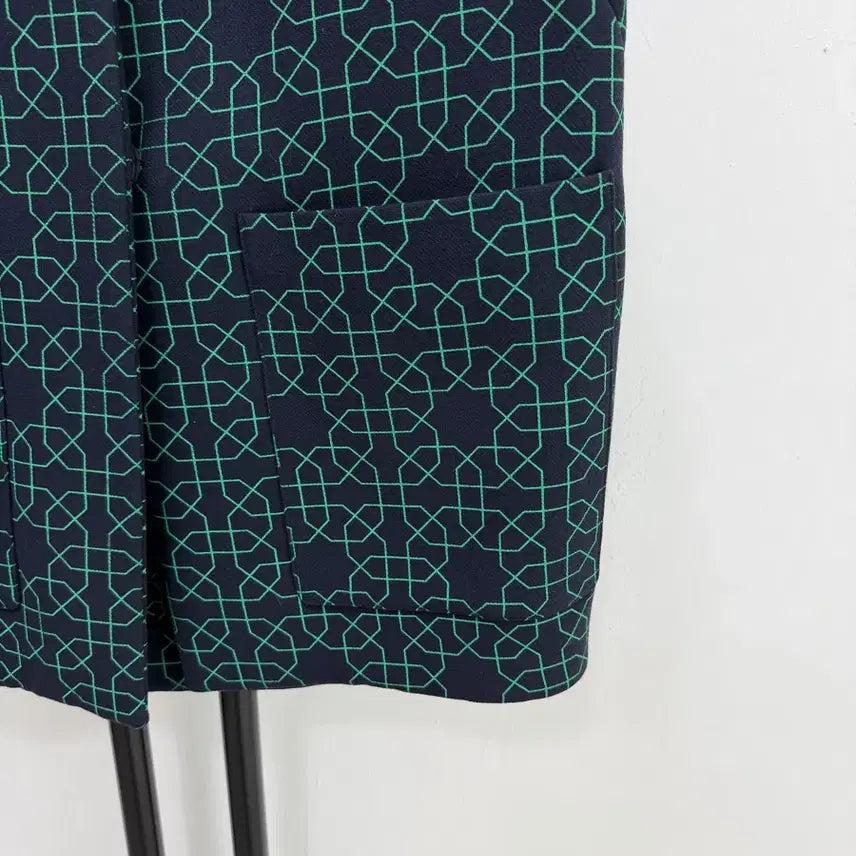 [BUNJANG] MARNI Sleeveless Vest Jacket / 정품 마르니 MARNI 민소매 라나버진울 100% 베스트 자켓