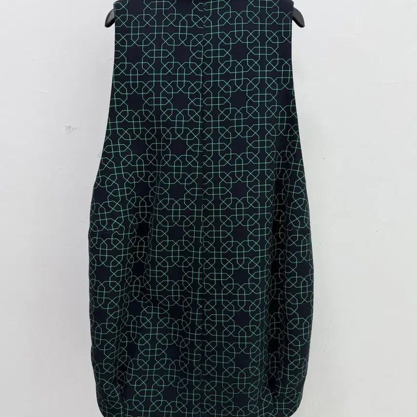 [BUNJANG] MARNI Sleeveless Vest Jacket / 정품 마르니 MARNI 민소매 라나버진울 100% 베스트 자켓
