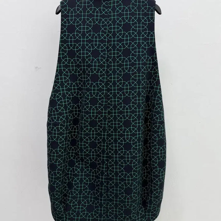 [BUNJANG] MARNI Sleeveless Vest Jacket / 정품 마르니 MARNI 민소매 라나버진울 100% 베스트 자켓