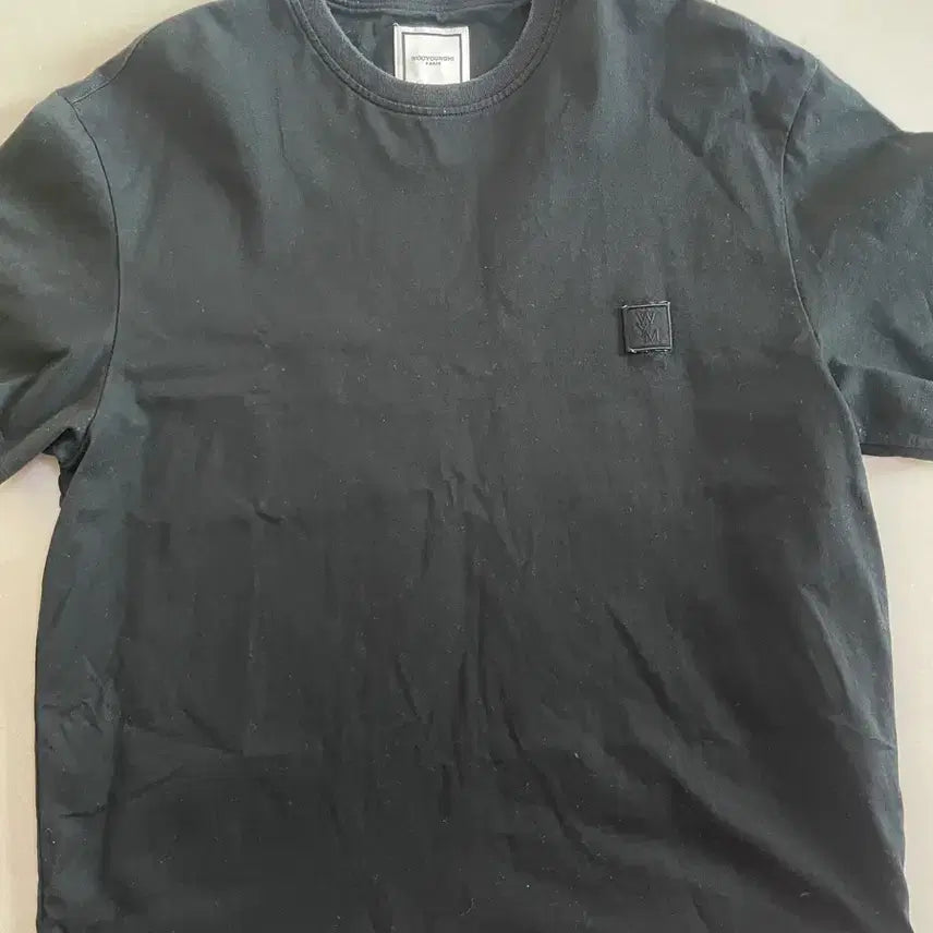 [SOLD OUT] 우영미 젤리피쉬 백로고 반팔티셔츠 24SS
