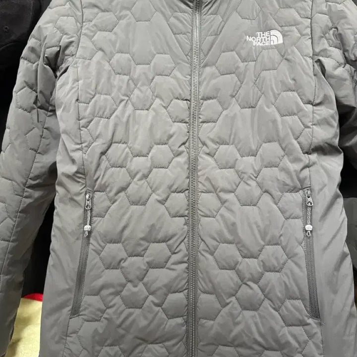 [BUNJANG] The North Face Gray Lightweight Padded Jacket (Size 85) / 노스페이스 회색 경량패딩 85
