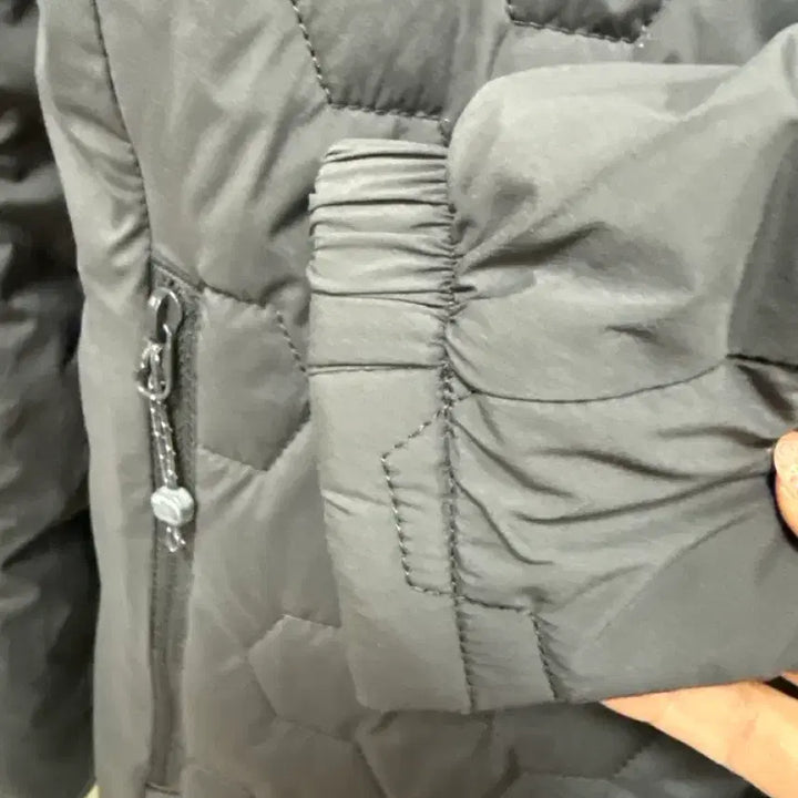 [BUNJANG] The North Face Gray Lightweight Padded Jacket (Size 85) / 노스페이스 회색 경량패딩 85
