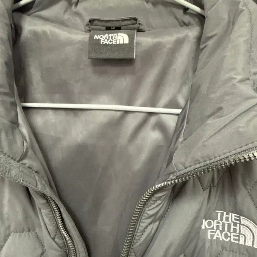 [BUNJANG] The North Face Gray Lightweight Padded Jacket (Size 85) / 노스페이스 회색 경량패딩 85