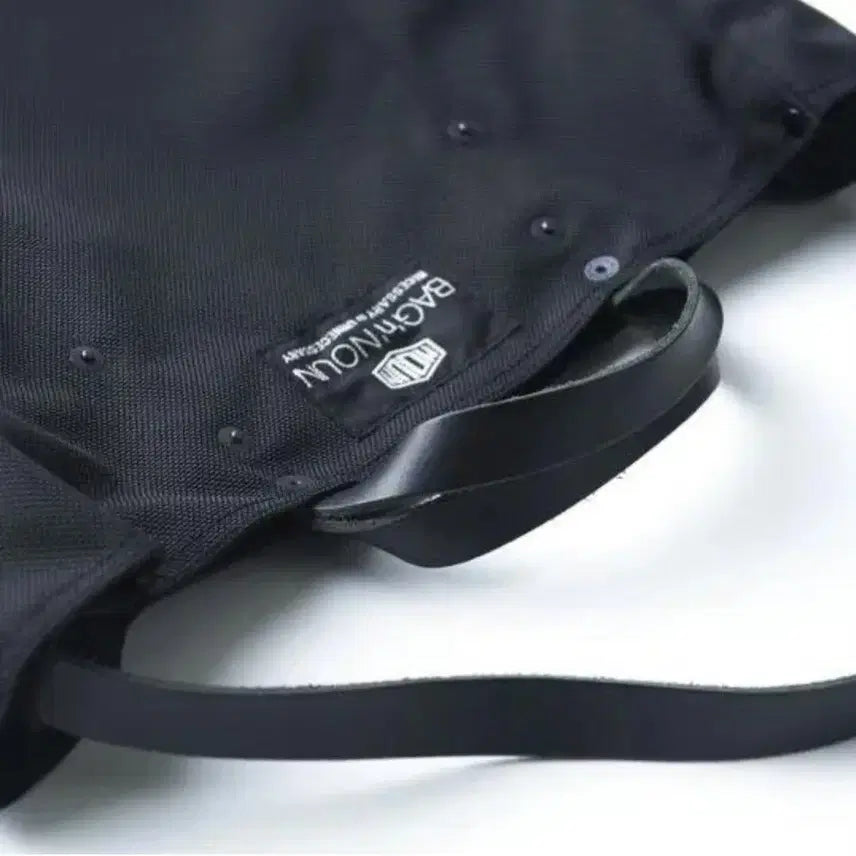 [BUNJANG] BAG n NOUN Tool Bag Black Tote Shoulder Bag / BAG n NOUN 툴백 블랙 토트백 숄더백