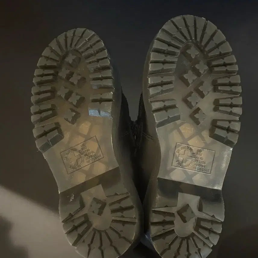 [BUNJANG] Dr. Martens Penton Bex Backhand Black Shoes / 닥터마틴 펜톤 벡스 백핸드 블랙 225