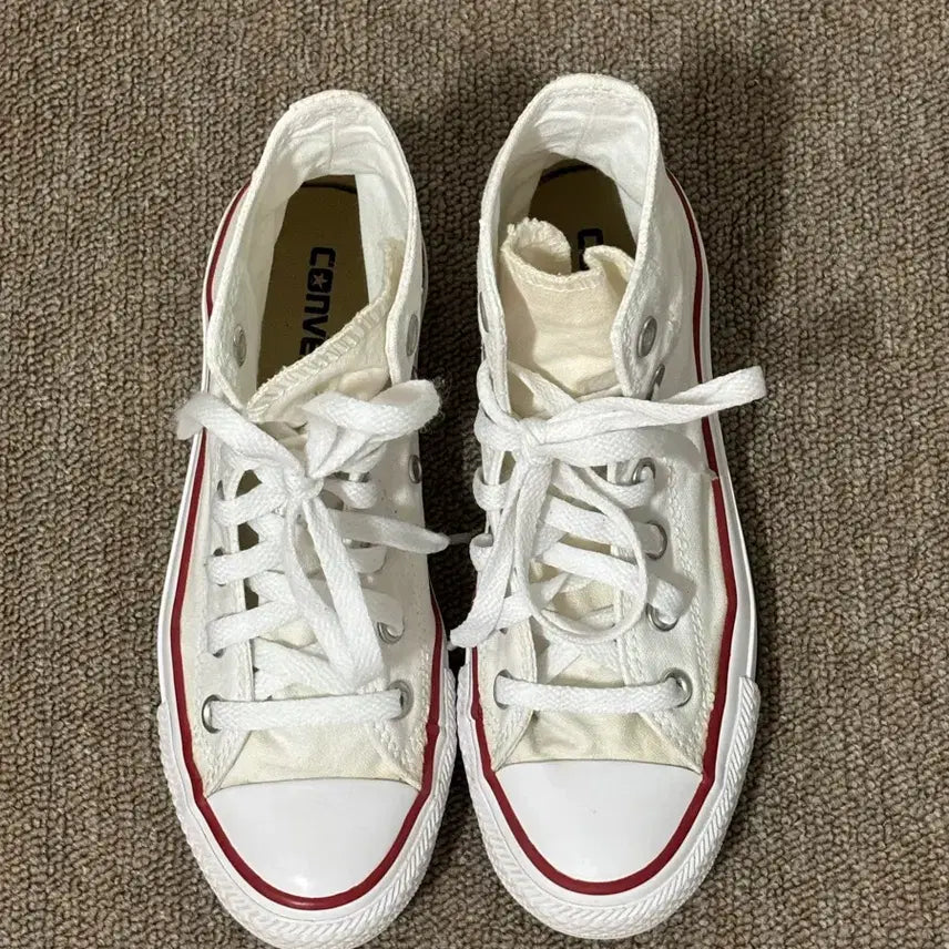 [BUNJANG] Converse Chuck Taylor All Star White Sneakers / 컨버스 척테일러 올스타 화이트 220