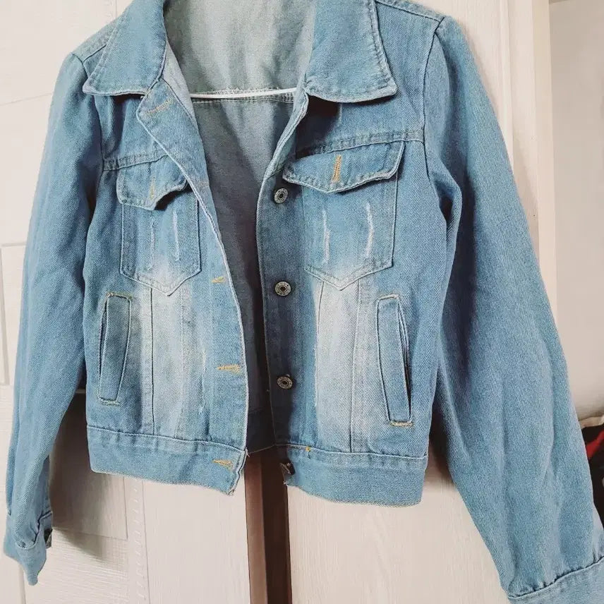 [BUNJANG] Light Wash Denim Jacket Women&