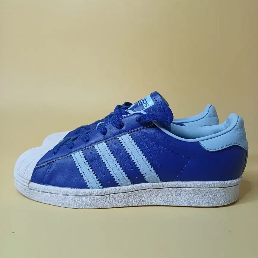 [BUNJANG] Adidas Superstar Sky Blue Sneakers / (235)아디다스 슈퍼스타 스카이블루  스니커즈운동화팝니다