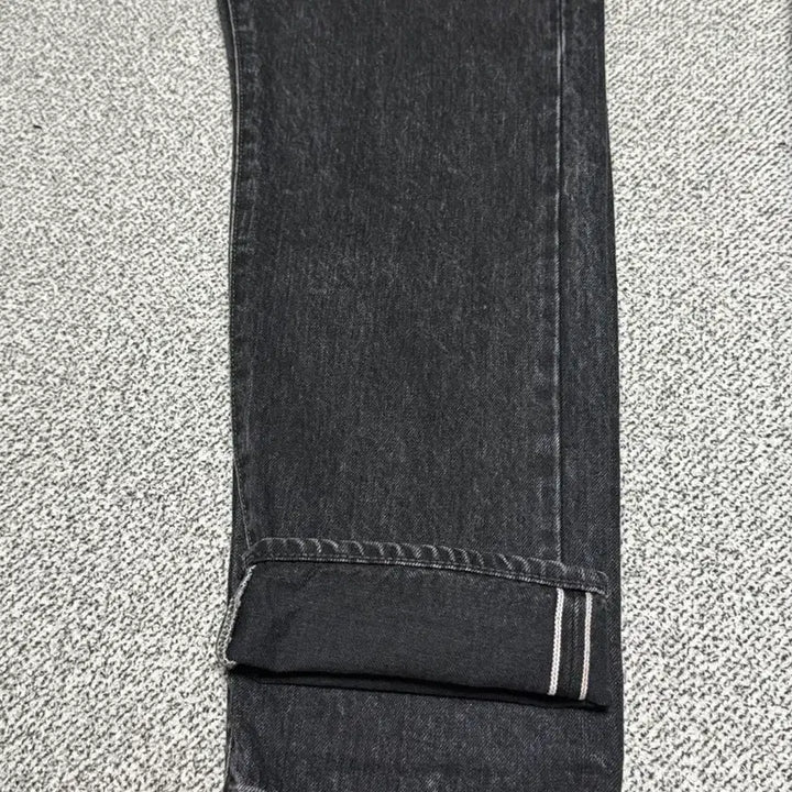 [BUNJANG] Ordinary Fits Loose Ankle Denim Black 32 / 오디너리핏츠 루즈 앵클데님 블랙 32 비이커매장판