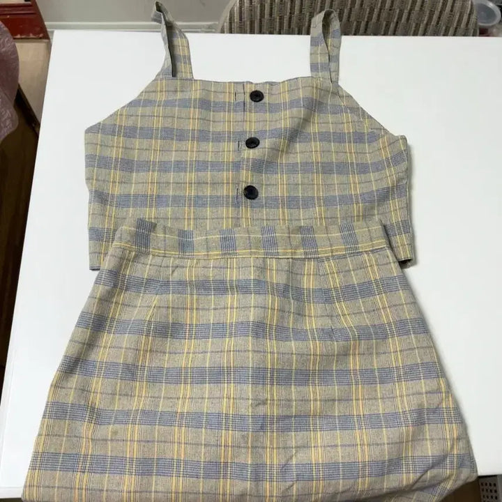 [BUNJANG] Check Two-Piece Set / 체크 투피스 세트 상하세트
