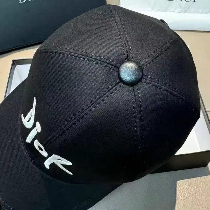 [BUNJANG] Dior Embroidered Cap / 자수 캡 모자