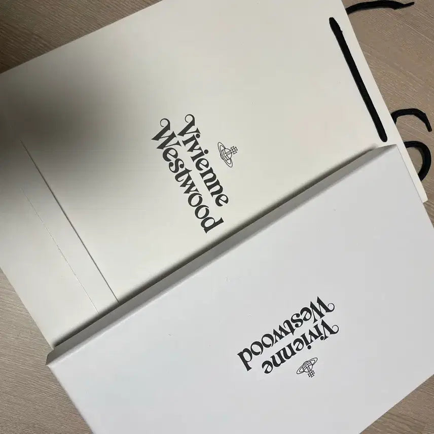 [SOLD OUT] 비비안웨스트우드 양면 머플러 목도리 새상품