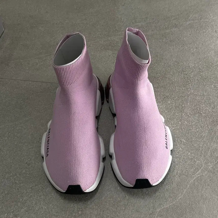 [BUNJANG] Balenciaga Speedrunner Sneakers Pink (Size 36) / (발렌시아가/93만원/실착1회)스피드러너 스니커즈 핑크 36