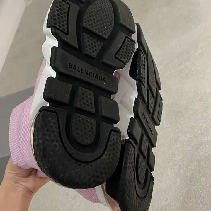 [BUNJANG] Balenciaga Speedrunner Sneakers Pink (Size 36) / (발렌시아가/93만원/실착1회)스피드러너 스니커즈 핑크 36