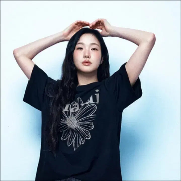 [BUNJANG] Mardi Mercredi Black T-shirt / 마르디메크르디맨블랙반팔