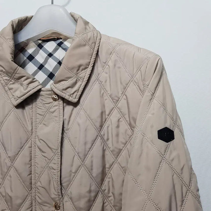 [BUNJANG] Daks Diamond Quilted Golf Padded Jacket (Light Beige) / 2024년식/닥스/다이아퀼팅골프패딩자켓/여성100/파라오쇼핑