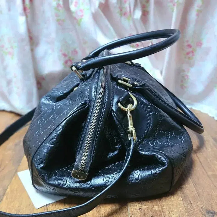 [SOLD OUT] 정품 구찌 시마 레더 돔 블랙