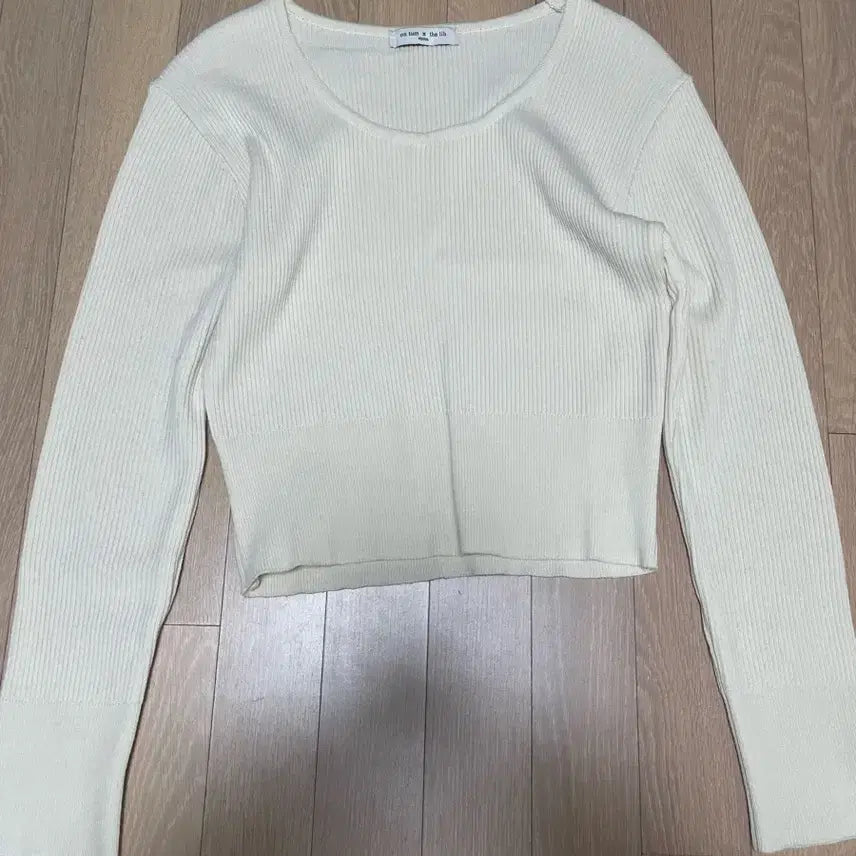 [SOLD OUT] 골지 유넥 니트