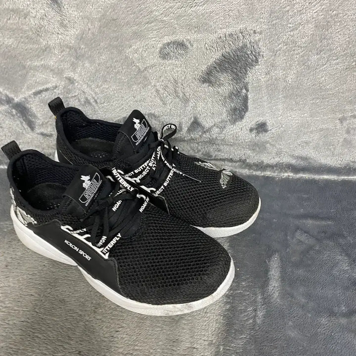 [SOLD OUT] 코오롱 운동화 250