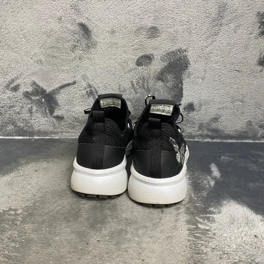 [SOLD OUT] 코오롱 운동화 250
