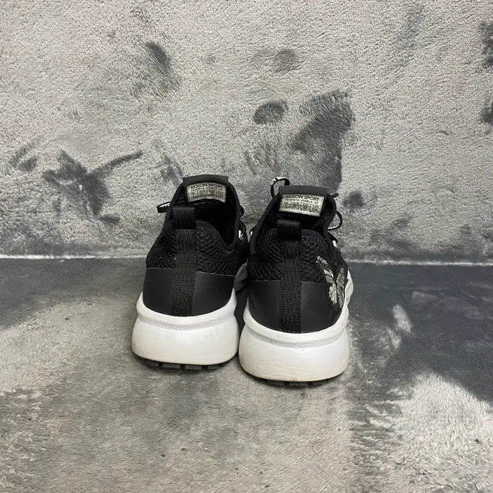 [SOLD OUT] 코오롱 운동화 250