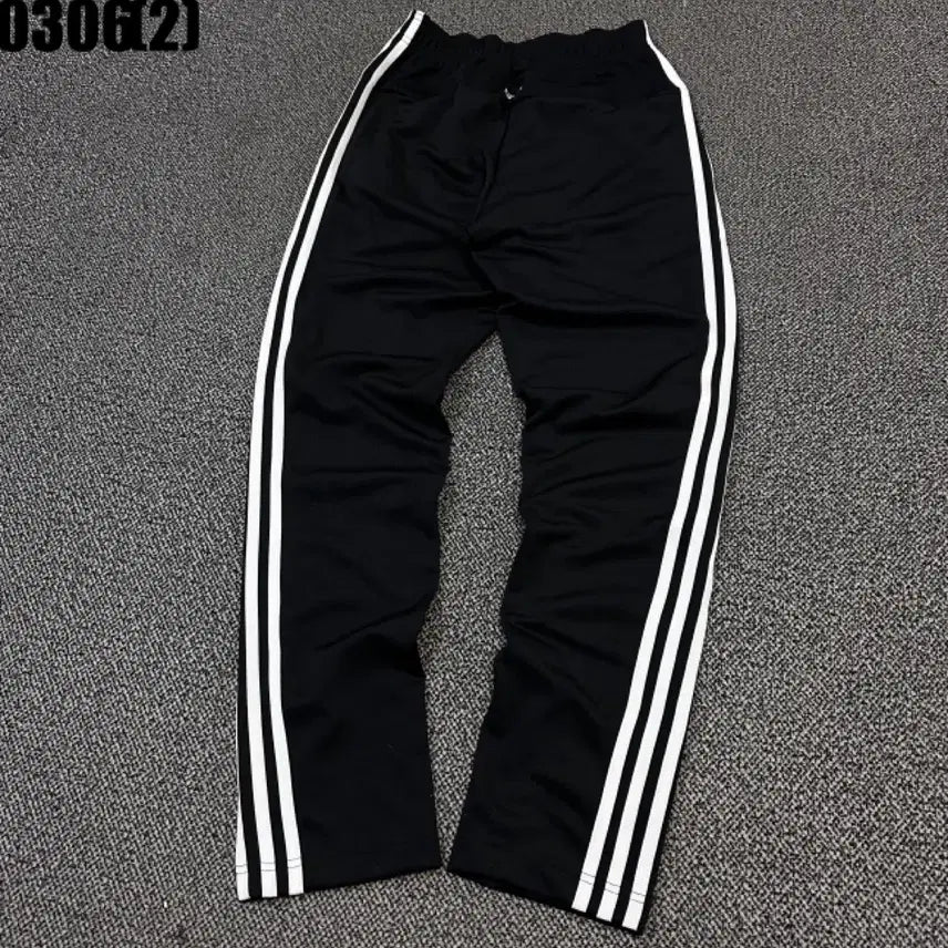 [SOLD OUT] 아디다스 팬츠