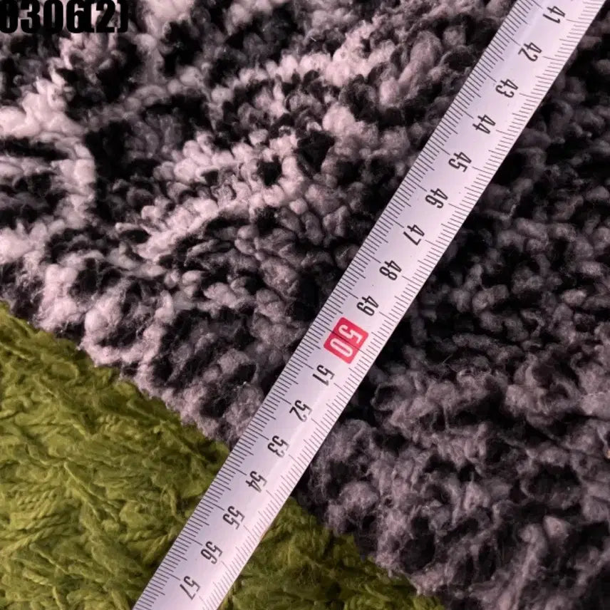 [BUNJANG] LifeWork Leopard Fleece Jumper / 라이프워크 레오파드 후리스 점퍼 양면