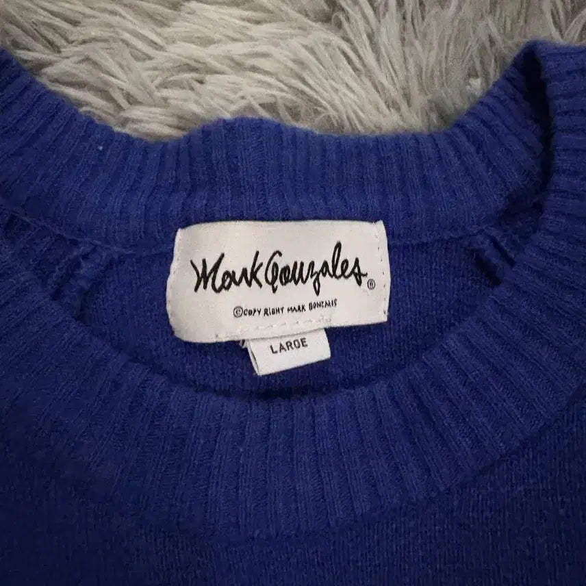 [SOLD OUT] 마크 곤잘레스 블루 니트 L
