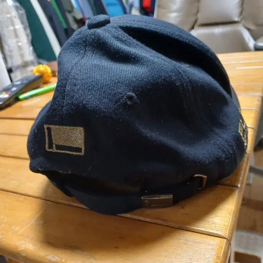 [BUNJANG] Black Snapback Style Ball Cap / 블랙 스냅백 스타일 볼캡