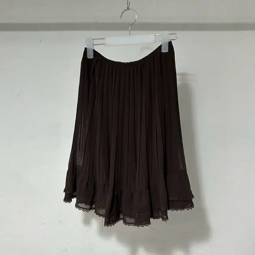 [SOLD OUT] vtg skirt