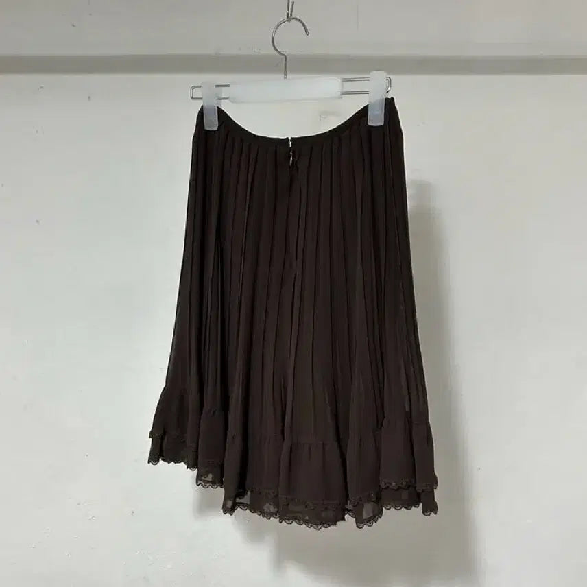 [SOLD OUT] vtg skirt